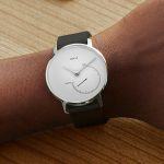 Nokia steel è uno smartwatch semplice, elegante e con una batteria con grande autonomia