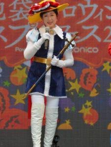 Yuriko Koike cosplay 
