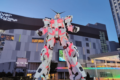 Gundam Unicorn lascia Odaiba: l’ultimo saluto ha già una data